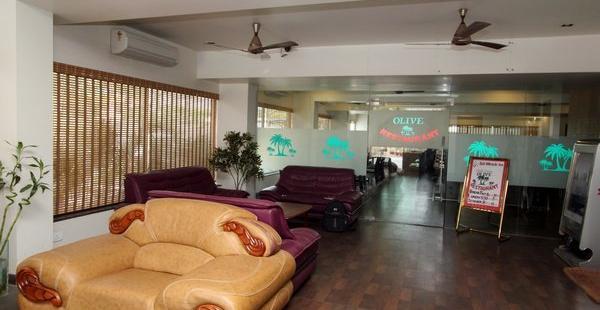 Hotel Sai Miracle Ширди Экстерьер фото