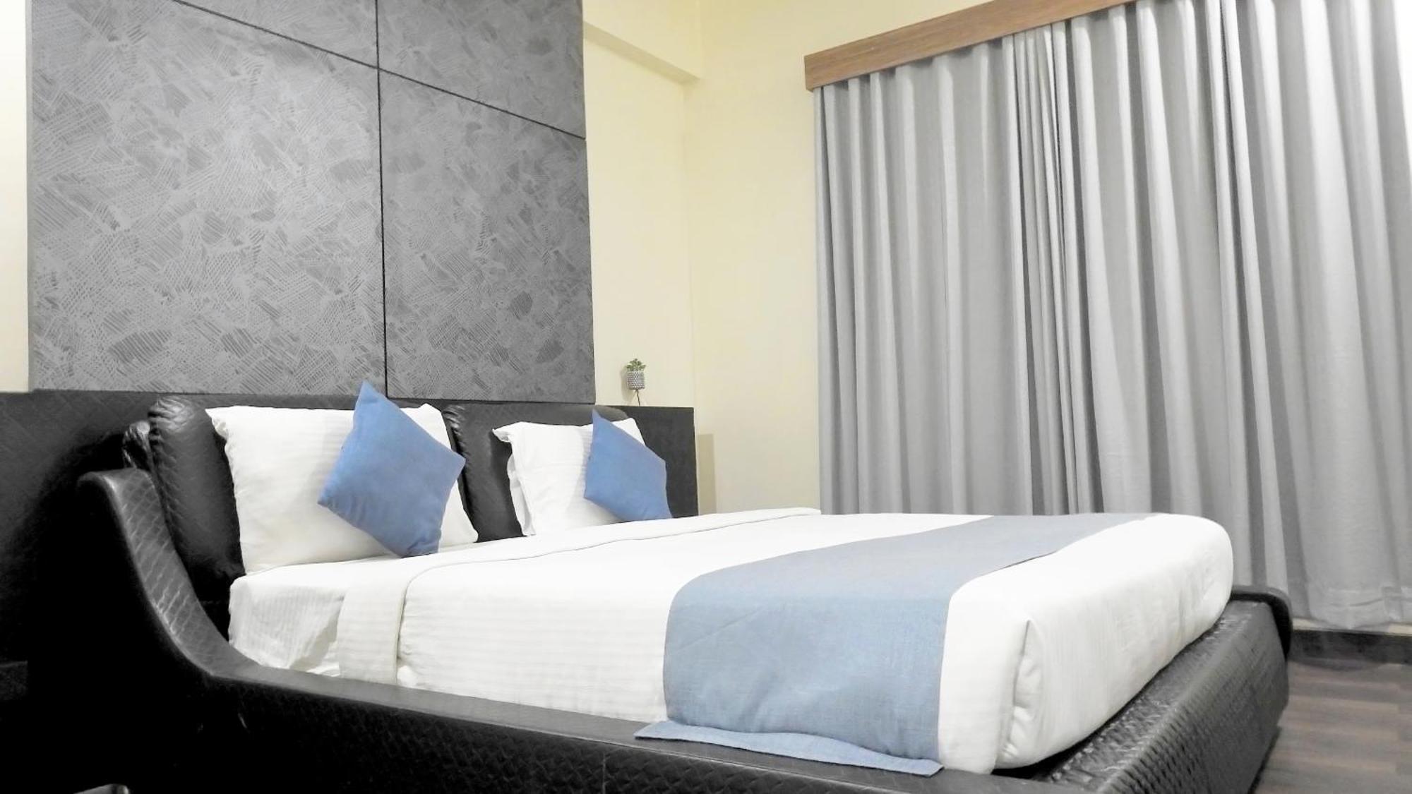 Hotel Sai Miracle Ширди Экстерьер фото