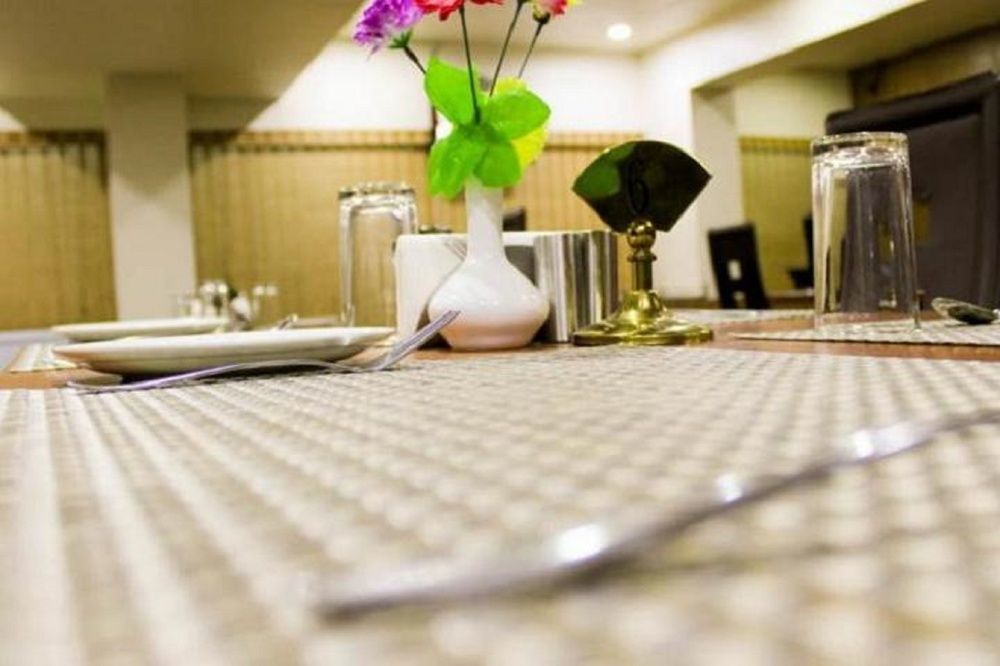 Hotel Sai Miracle Ширди Экстерьер фото