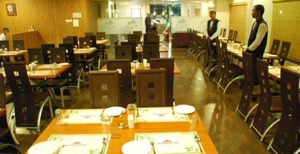 Hotel Sai Miracle Ширди Экстерьер фото