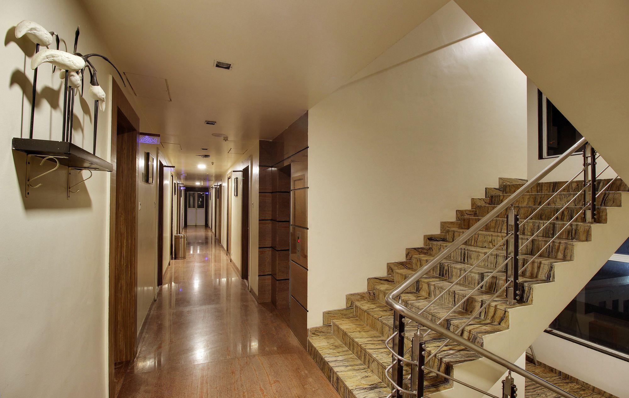 Hotel Sai Miracle Ширди Экстерьер фото